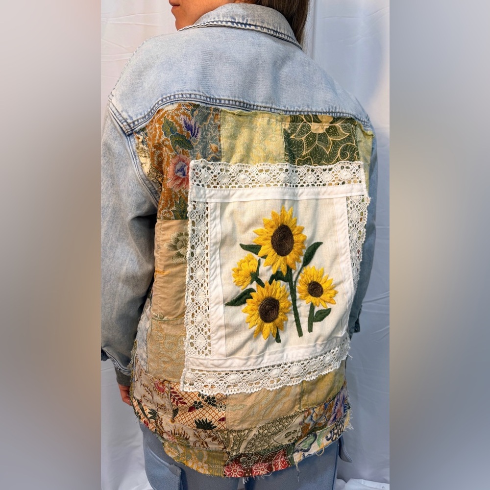 UPCYCLED Patchwork, hand embroidered Denim Jacket with Sunflower Design - Picture 1 of 6